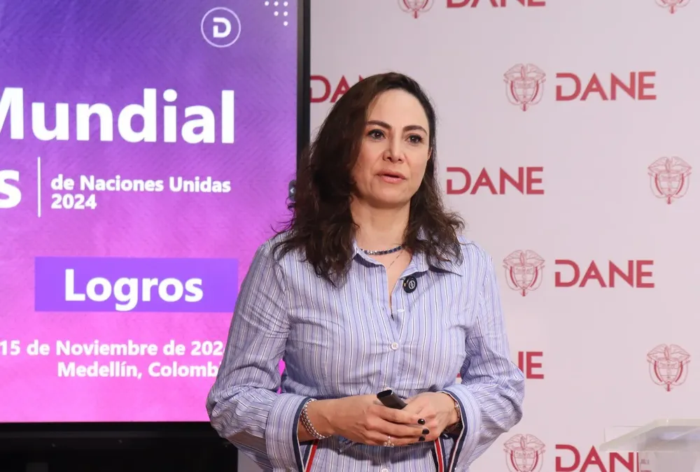 Foto 2 directora DANE